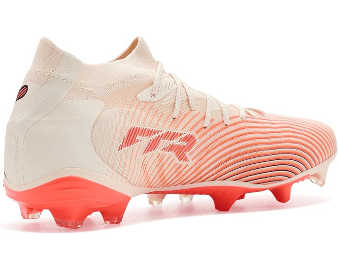 Бутсы Puma Future 9 Match для игры на твердых и искусственных полях с шипами