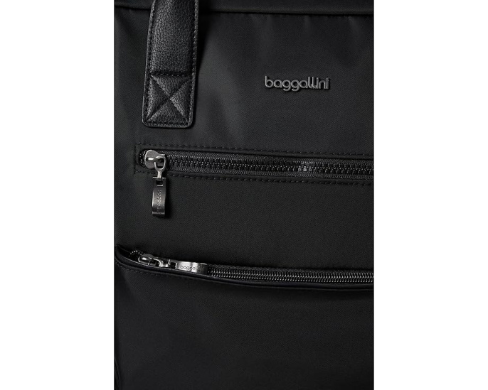 Baggallini Soho с защитой от RFID и отделением для ноутбука 15 дюймов