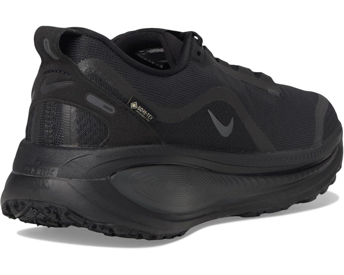 Беговые кроссовки Nike Vomero 18 с мембраной GORE-TEX