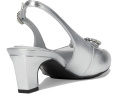 Туфли Inviting на каблуке Anne Klein с камнем
