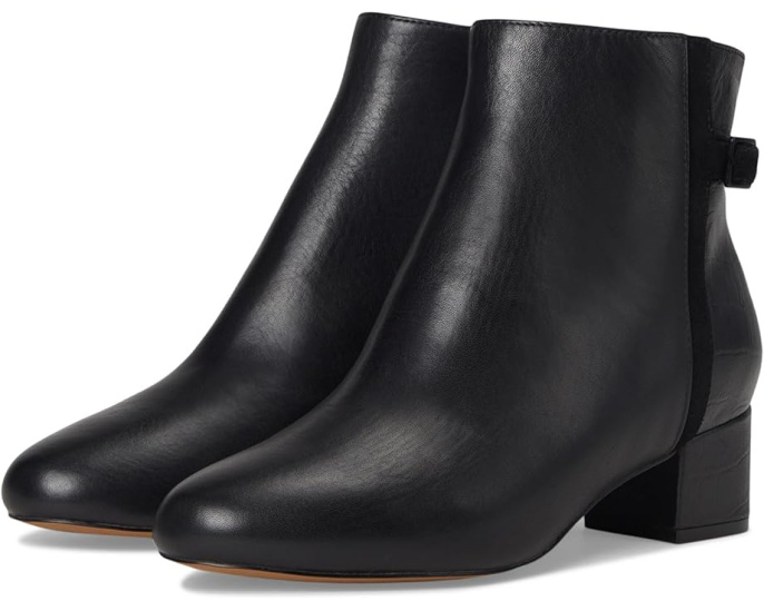Ботильоны Sienna Belted с ремешком на молнии от Johnston & Murphy