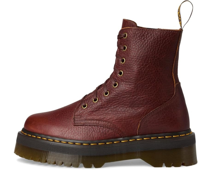 Ботинки Dr. Martens Jadon с круглым носком и прочной подошвой