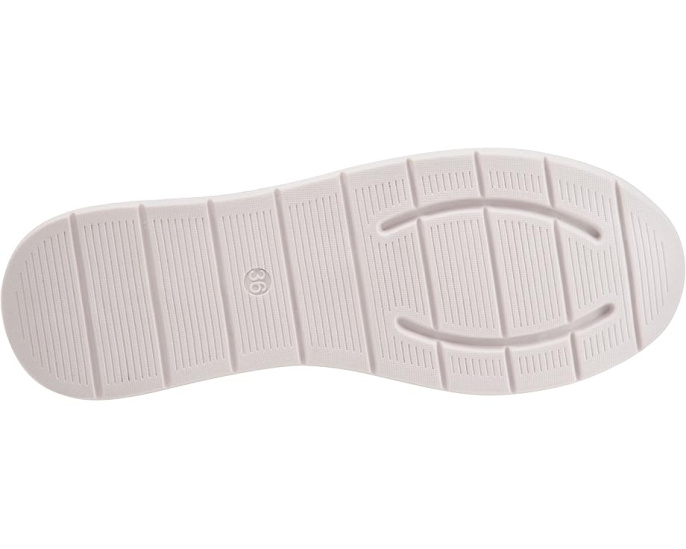 Кроссовки SoftWalk Stella из кожи с перфорацией