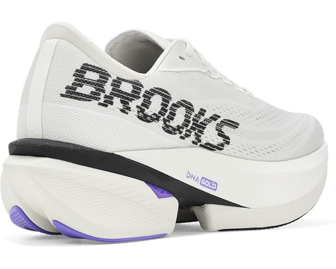 Кроссовки Hyperion Max 4 от Brooks серые