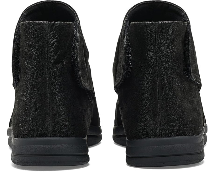 Ботинки Breeze Faye от Clarks с удобной колодкой
