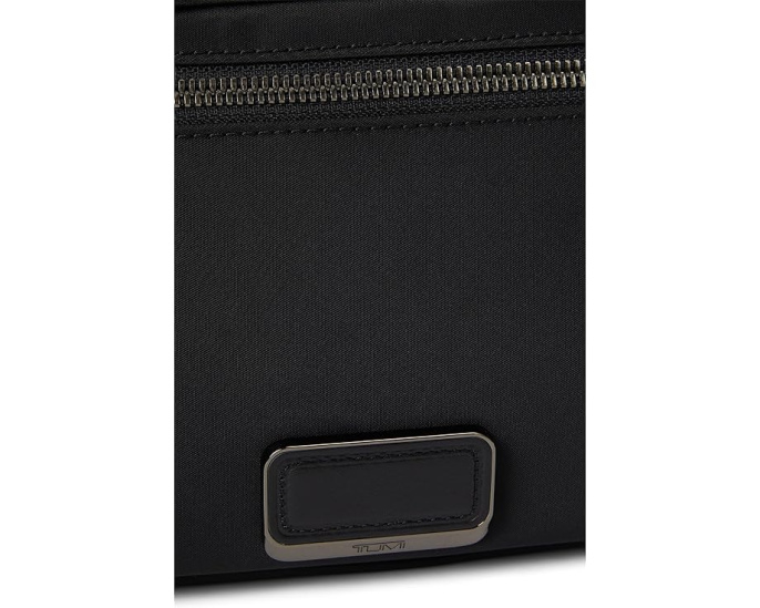 Косметичка Tumi Small Madeline с прозрачными карманами и съемным мешочком