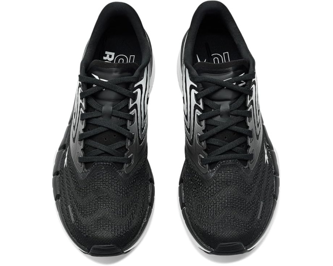 Кроссовки Reebok Floatzig Tread с сетчатым верхом и резиновой подошвой