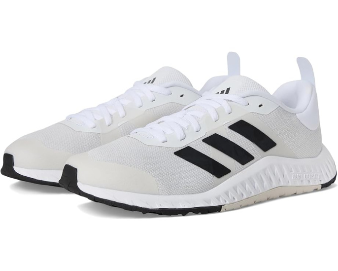 Кроссовки Adidas Everyset Trainer с переработанными материалами и усилением midfoot