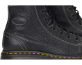 Ботинки Dr. Martens Buzz с 8 парами люверсов и массивной подошвой
