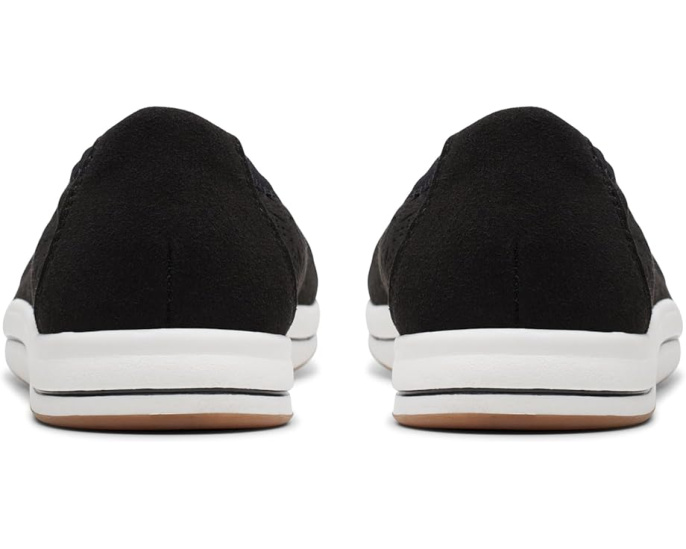 Clarks Breeze Roam дышащие балетки с перфорацией и сетчатой подкладкой