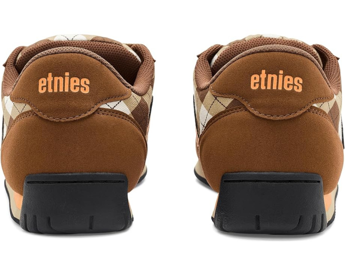 Кроссовки etnies Locut 2K с замшевым верхом