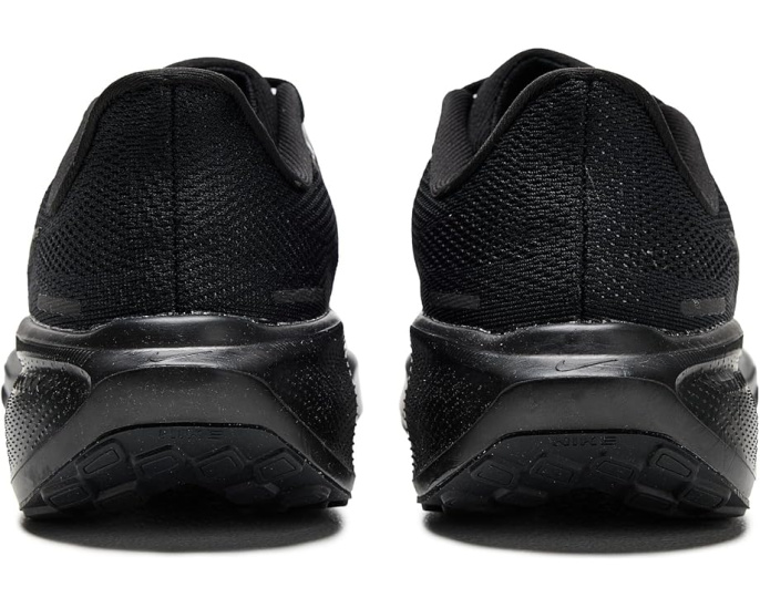 Nike Pegasus 41 с технологией ReactX и двойными блоками Zoom Air