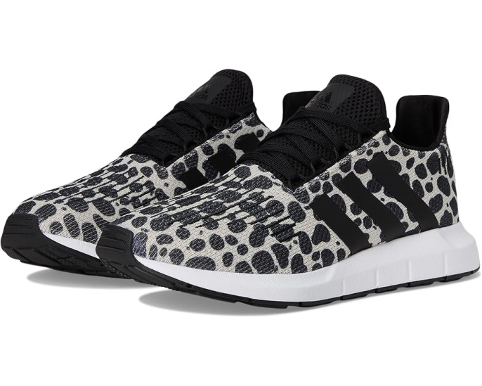 Беговые кроссовки Adidas Swift Run 1.0 с резиновым верхом и подошвой