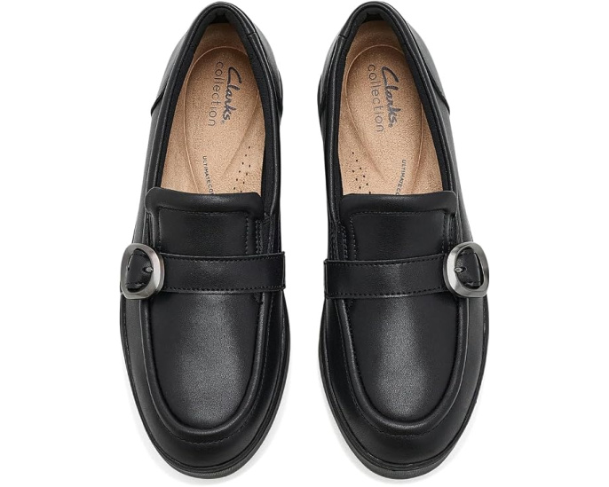Лоферы Clarks Zylah Vine с пряжкой