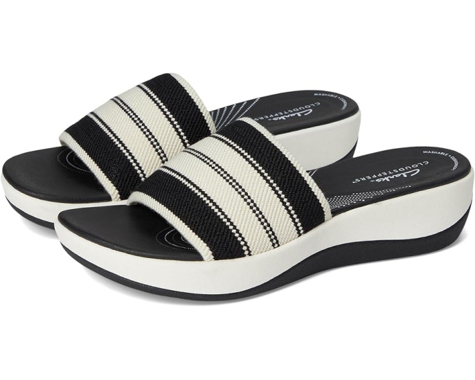Сандалии Clarks Arla Hollis из коллекции Cloudsteppers на подошве из ЭВА