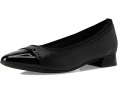 Балетки Natalyn Dusk от Clarks с заостренным носком и пряжкой