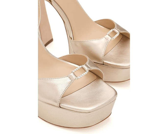 Босоножки Romina II от Badgley Mischka на платформе и шпильке