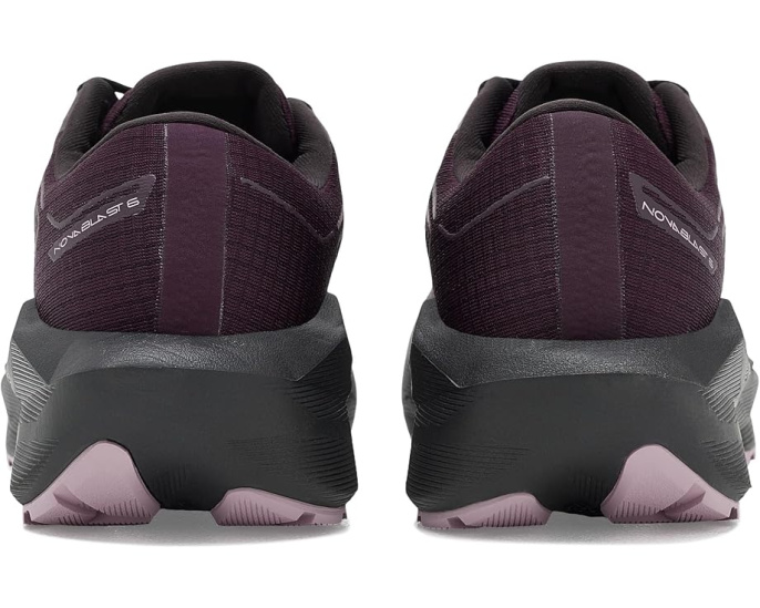 ASICS Novablast 6 GTX кроссовки для бега с мембраной GORE-TEX