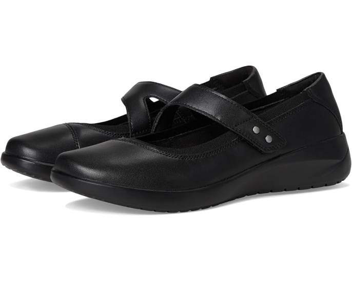 Туфли Kaetlyn Jane от Clarks для офиса с ремешком на липучке