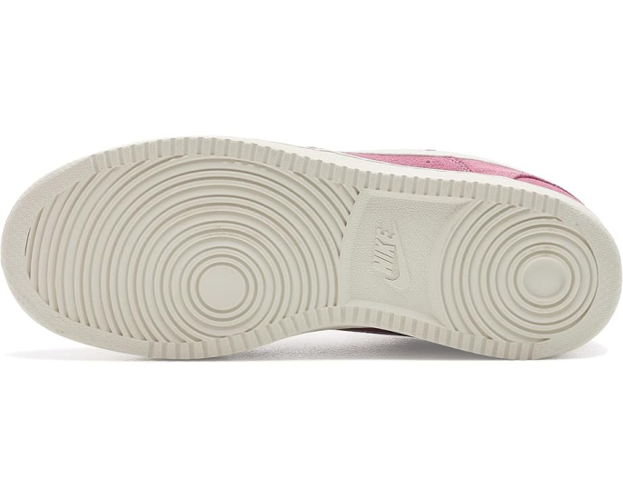 Кроссовки Nike Court Vision Low Suede Premium с замшевым верхом