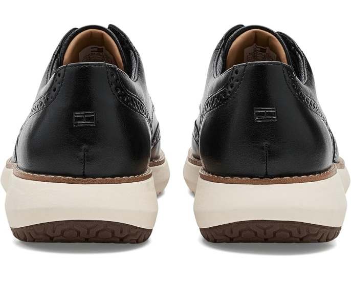 Туфли Foyer от Tommy Hilfiger с деталями wingtip и память формы