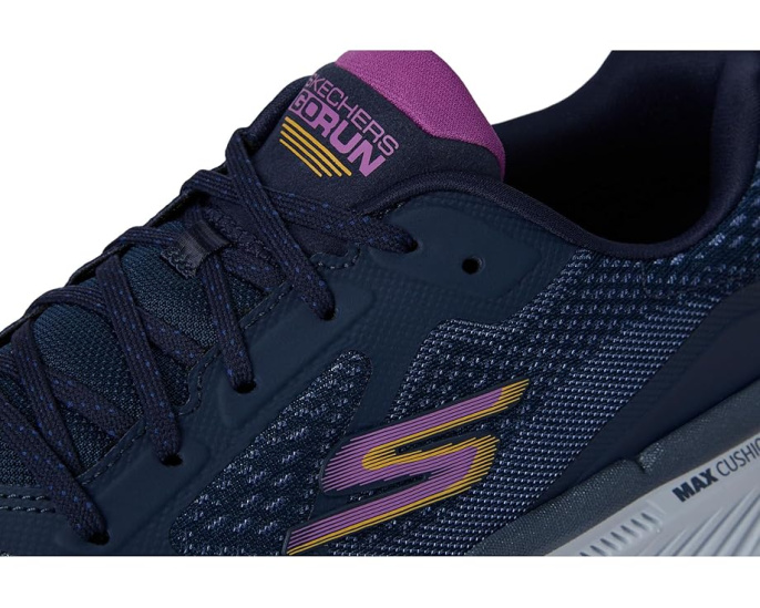 Беговые кроссовки Skechers Max Cushioning Premier 2.0 с максимальной амортизацией