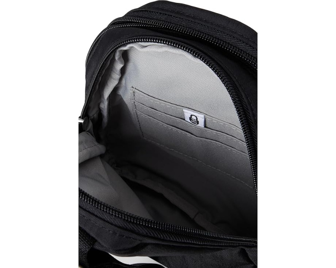 Мини-слинг Baggallini Double Zip с защитой RFID и регулируемым ремнем