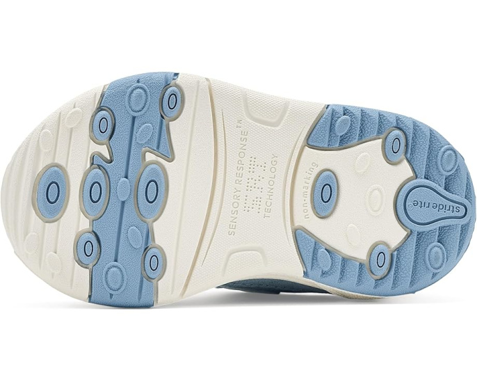 Stride Rite SRT Juniper детские кроссовки с ортопедической стелькой и технологией сенсорных подушечек