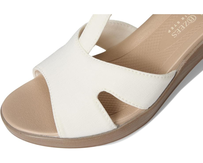 Сандалии Everly Strappies с регулируемой пряжкой и технологией BZEES Air Step