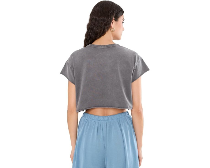 Кроп топ Hot Shot Cropped Tee от FP Movement с эффектом потертости