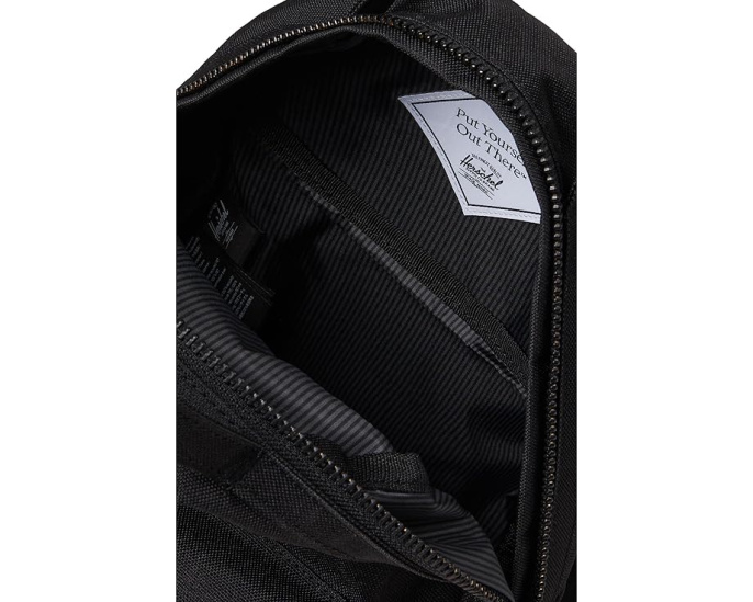 Мини-рюкзак Herschel Supply Co. Nova с двумя ручками и регулируемыми лямками