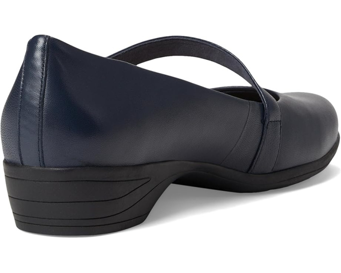 Сандалии Trotters Rochelle из премиум кожи с миндалевидным носком