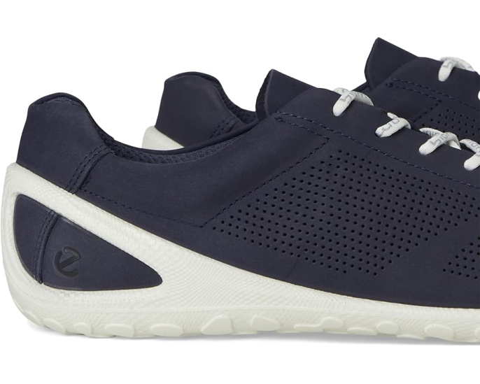 Кроссовки ECCO BIOM Lite с технологией NATURAL MOTION из натуральной кожи