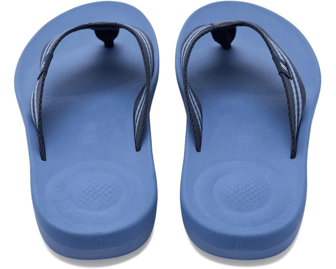 Шлепанцы FitFlop Iqushion с двумя полосками и перепонками