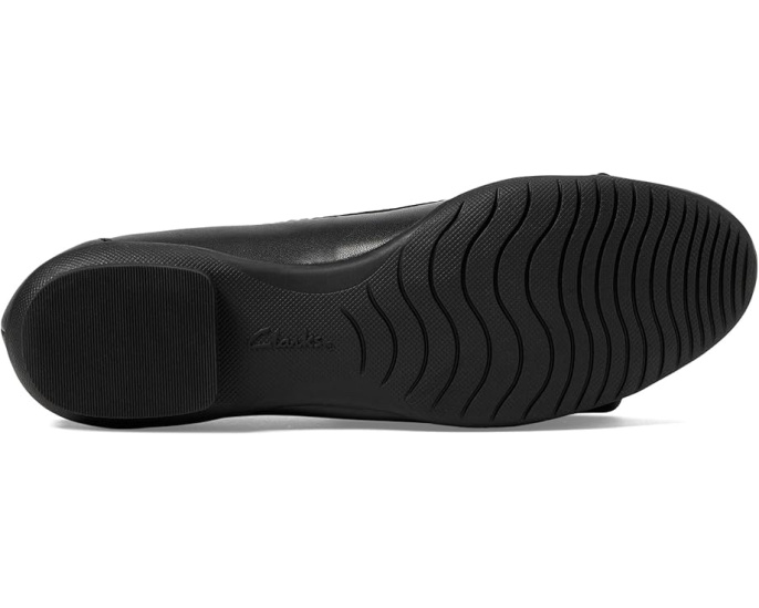Балетки Sara Bay от Clarks с кожаным верхом