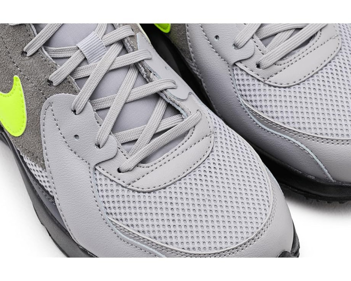 Кроссовки Nike Air Max Excee с видимой амортизацией Air и эластичной лентой