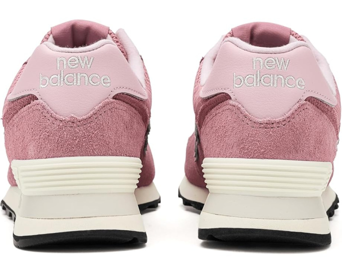 Кроссовки New Balance Classics WL574V2 с верхом из замши и сетки