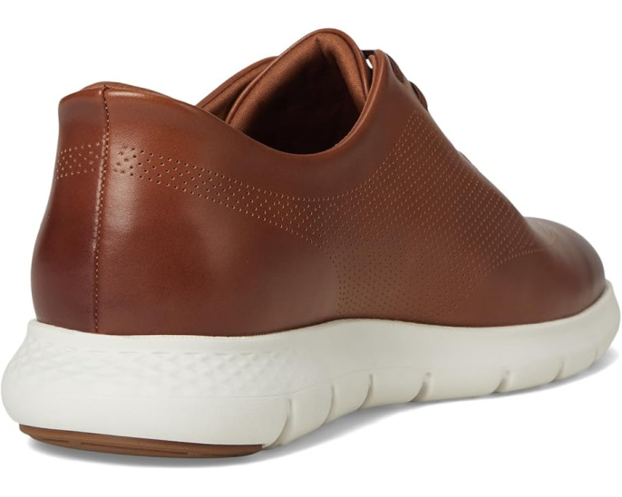 Кроссовки Marc Joseph New York Gold Street с технологией Hands Free и кожей теленка