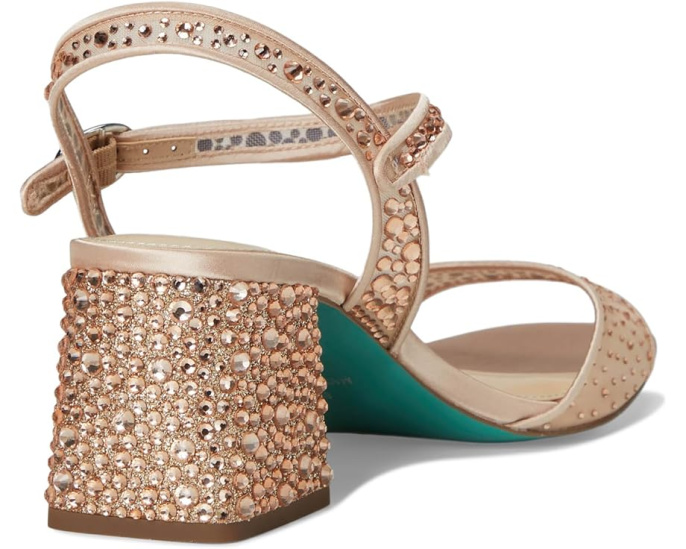 Туфли Otis на устойчивом каблуке со стразами от Blue by Betsey Johnson