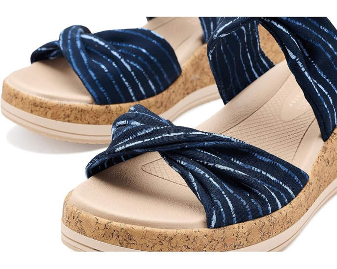 Сандалии Riley Slingback на клине с эластичным верхом LifeStride