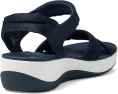 Сандалии Clarks Arla Shore на небольшом клиновидном каблуке