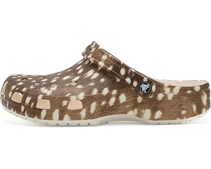 Клоги Classic Graphic Clogs от Crocs с принтом
