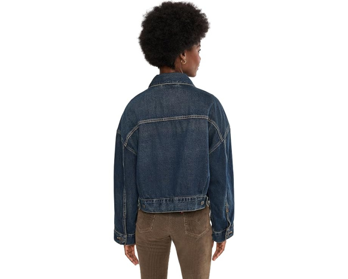 Loose Crop Trucker
