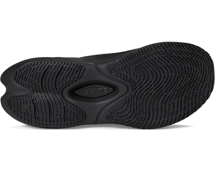 Кроссовки Clarks Pace с технологичной подошвой C360 и тканным верхом