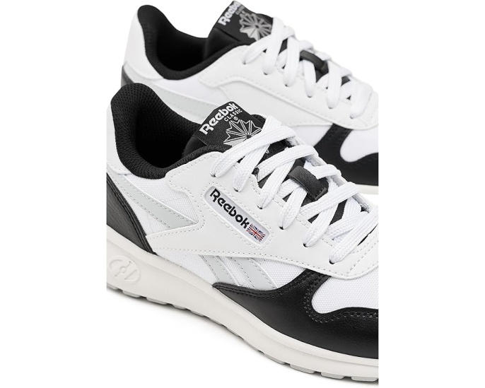 Кроссовки Heelys Reebok Classic со съемными колесами для детей и взрослых