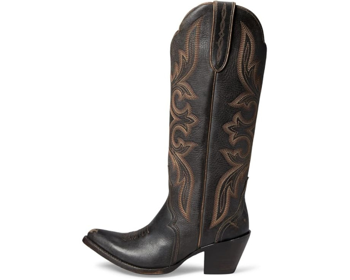 Женские ковбойские сапоги Ariat Belinda StretchFit черного цвета с вытяжкой