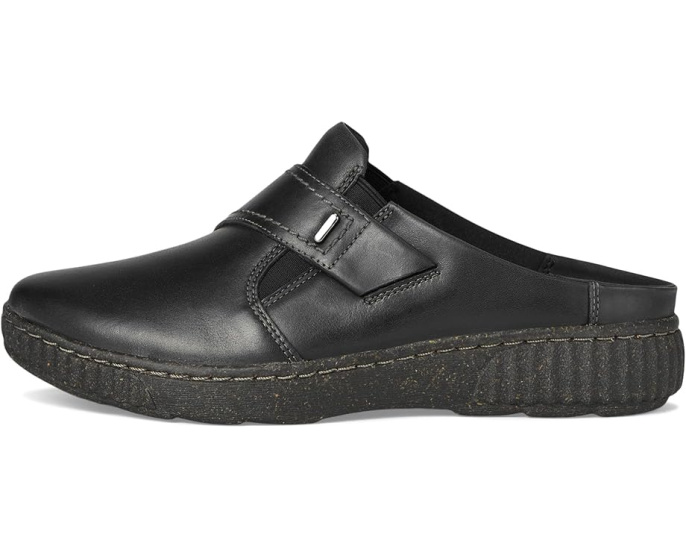 Туфли Clarks Caroline Bay с круглым носком и стелькой Ultimate Comfort