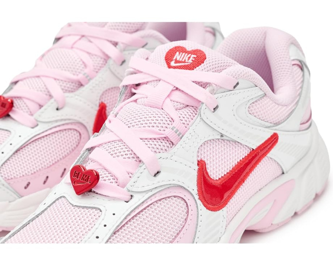 Детские кроссовки Nike Kids V5 Runner с сетчатым верхом