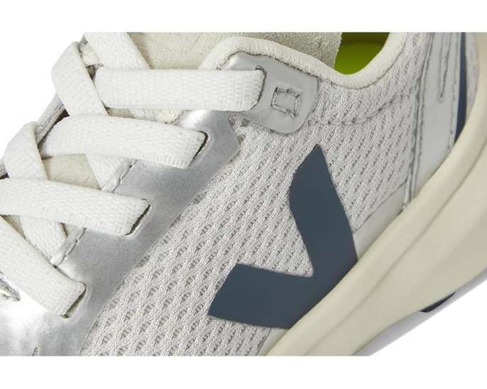 Детские кроссовки VEJA Small Canary Light Alveomesh с сетчатым верхом