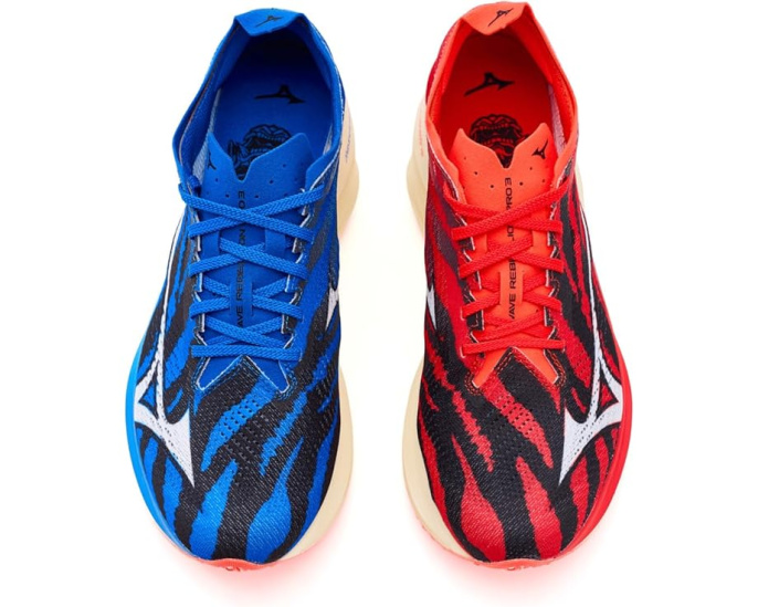 Mizuno кроссовки Rebellion Pro 3 для бега